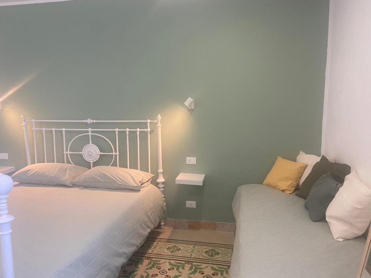 Bradamante Little Tower Apartman Trapani Kültér fotó
